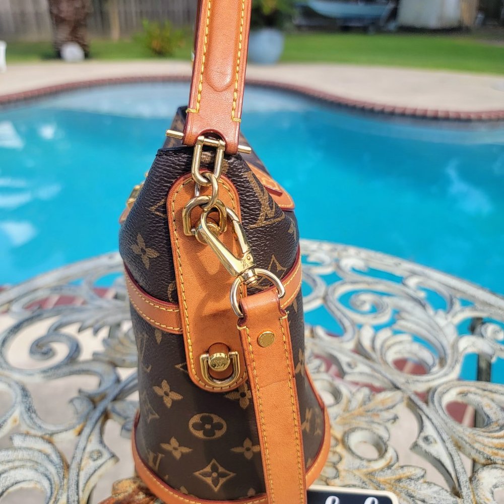 ❌❌SOLD ❌❌ Louis Vuitton Duffel Bag - Picture 8 of 16